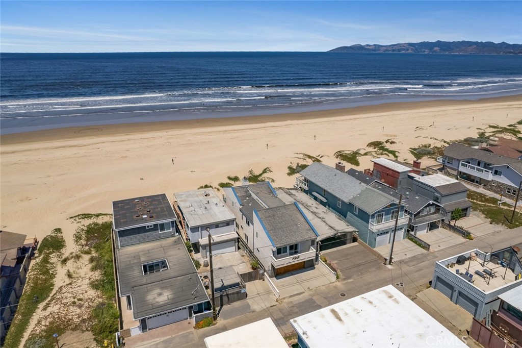 1652 Strand Way