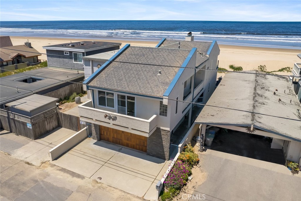 1652 Strand Way