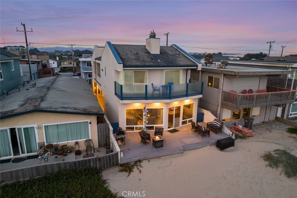 1652 Strand Way