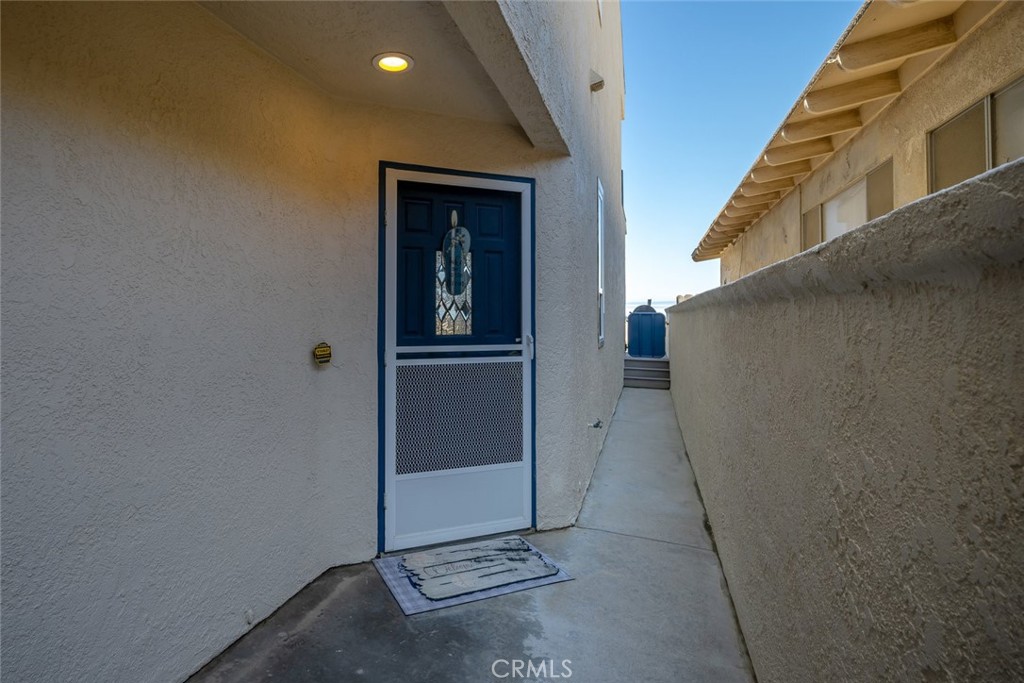 1652 Strand Way