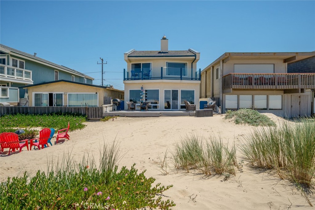 1652 Strand Way