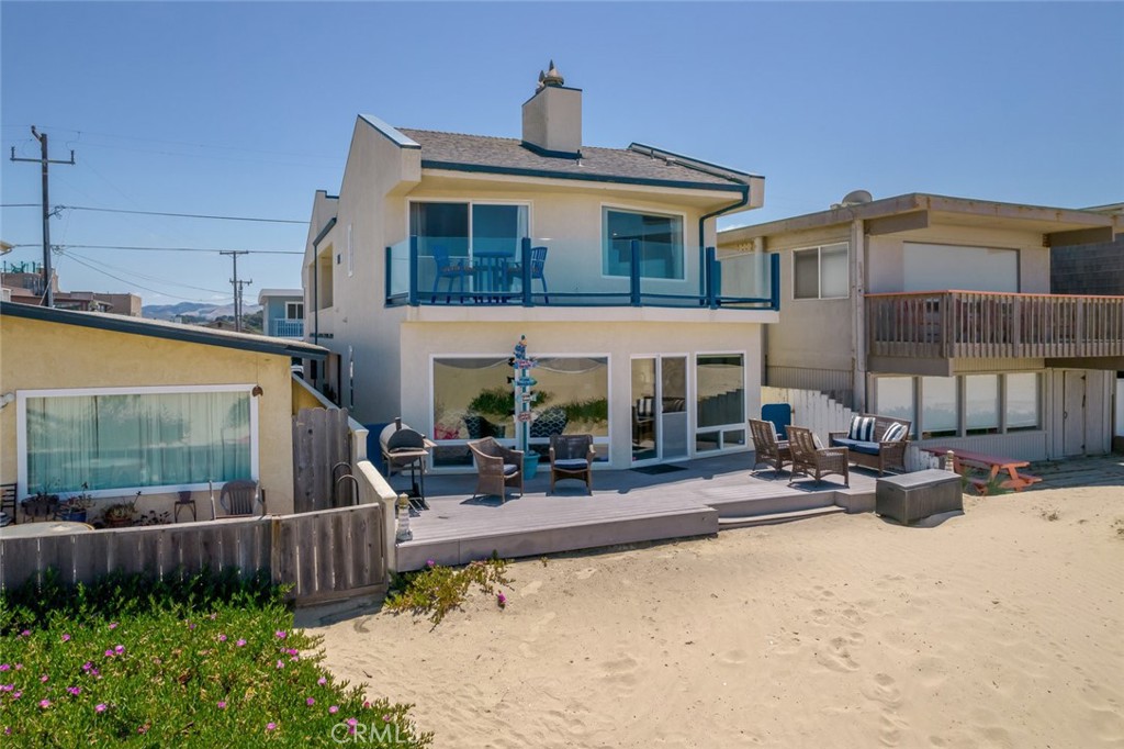1652 Strand Way
