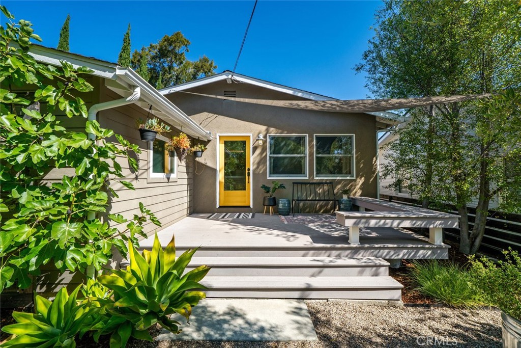 430 Sandercock Street