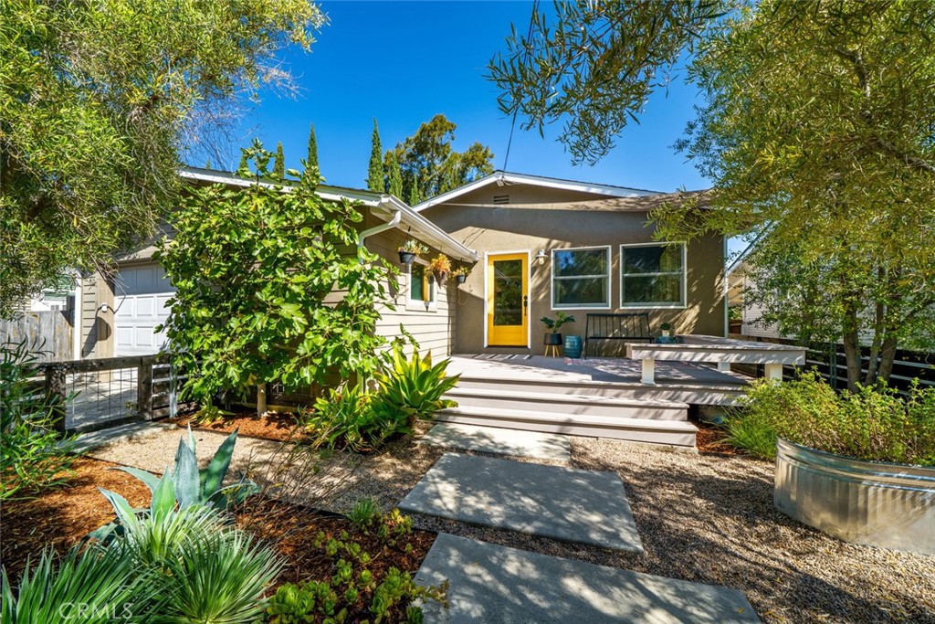 430 Sandercock Street