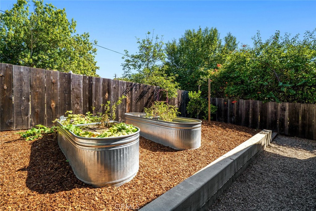 430 Sandercock Street