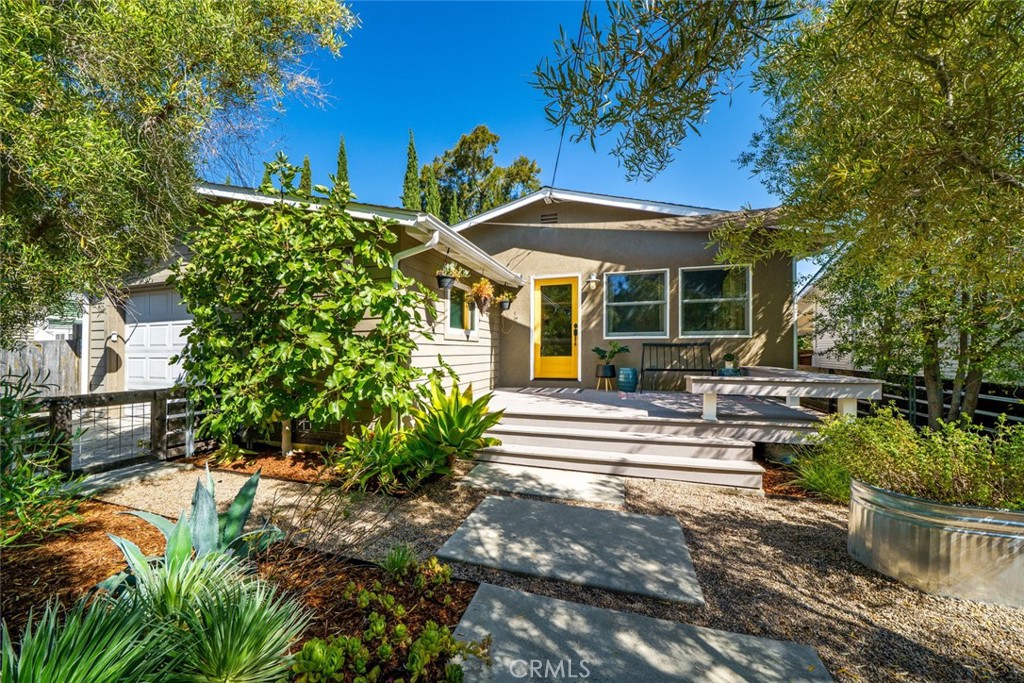 430 Sandercock Street