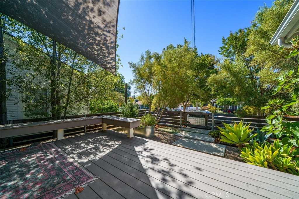 430 Sandercock Street