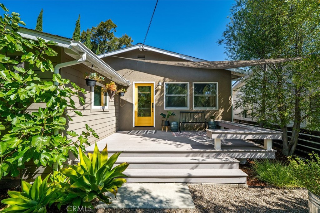 430 Sandercock Street