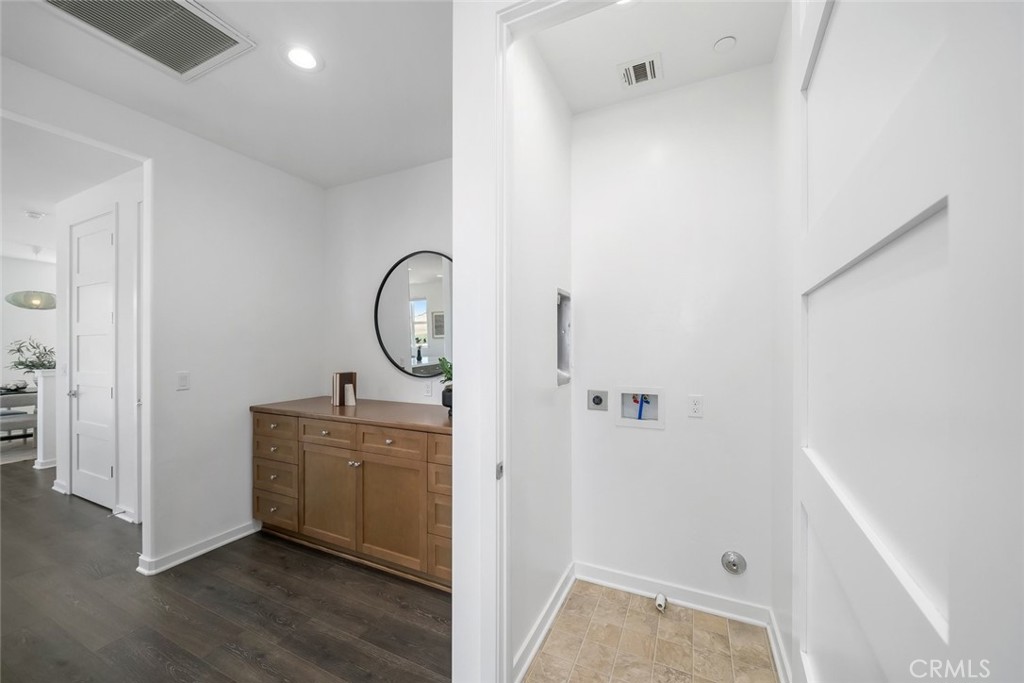 3818 Hatchery Lane 3