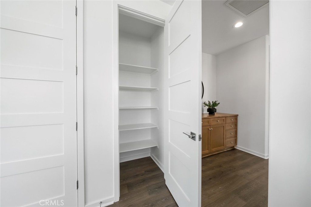 3818 Hatchery Lane 3