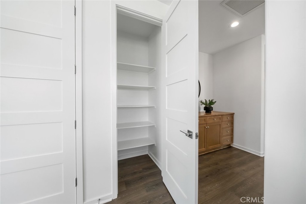 3818 Hatchery Lane 3