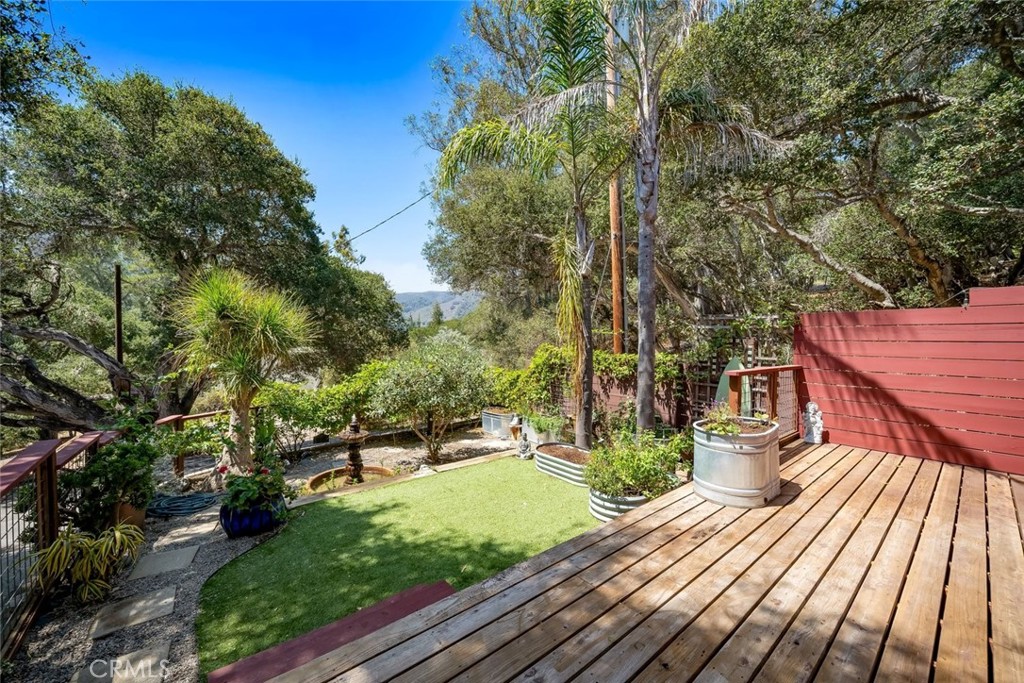 1550 Bayview Heights