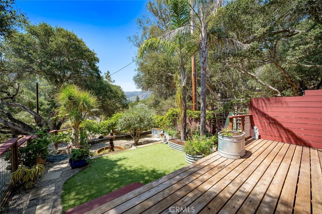 1550 Bayview Heights