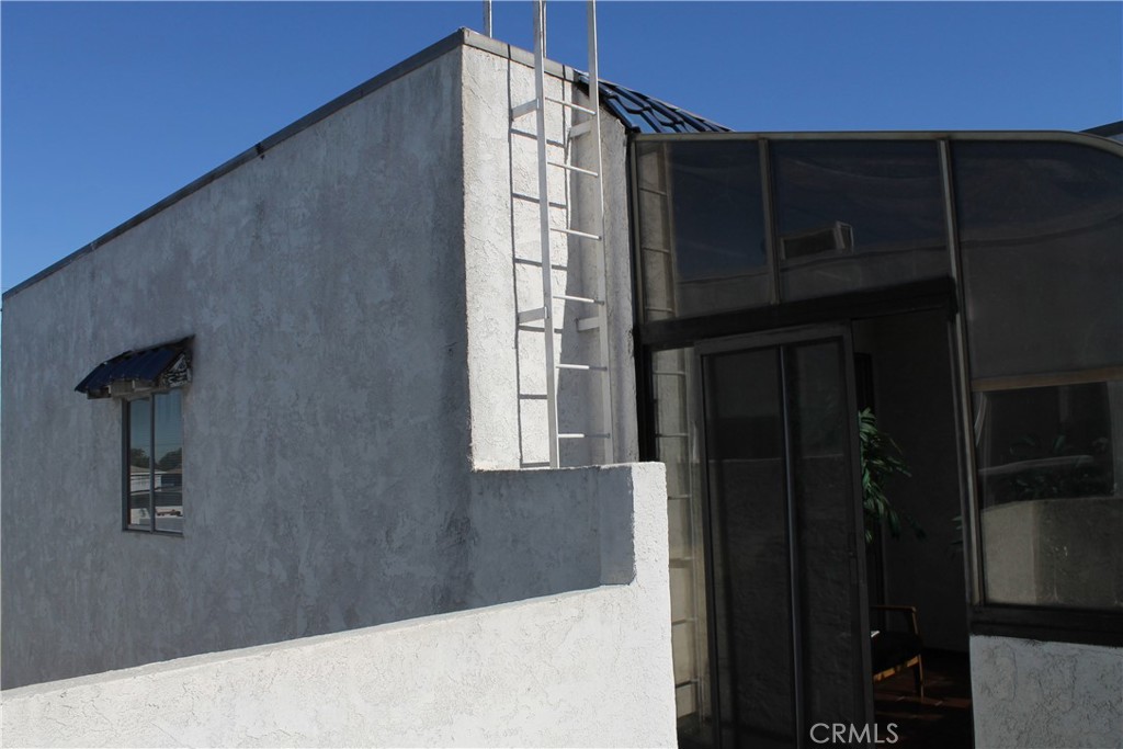 4541 Artesia