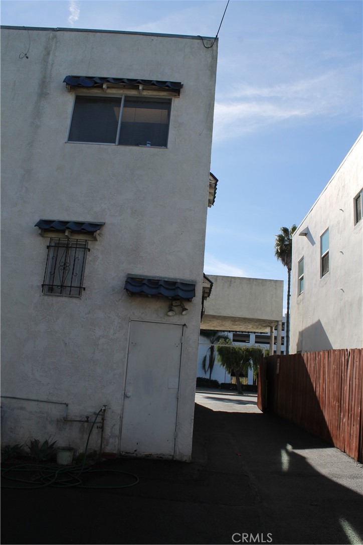 4541 Artesia