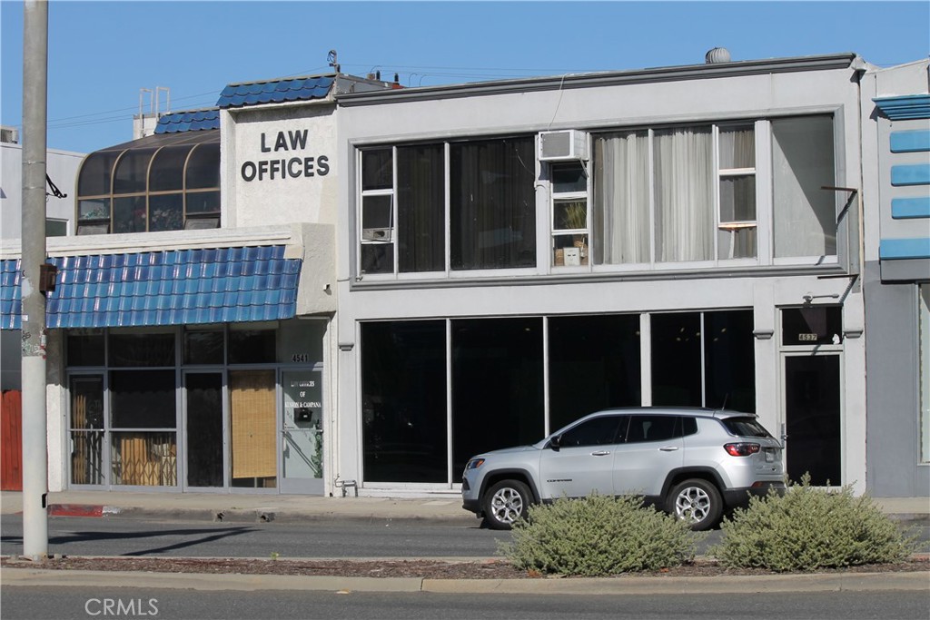 4541 Artesia