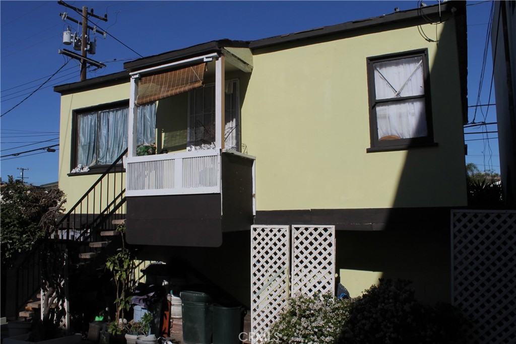 4541 Artesia