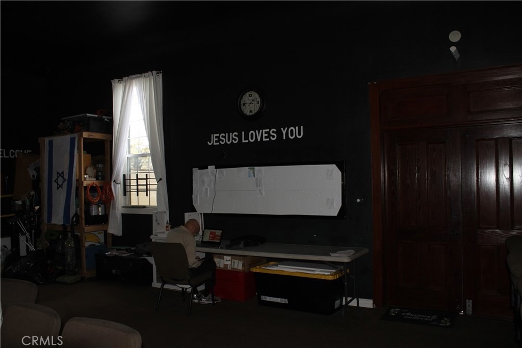 6035 Mesa