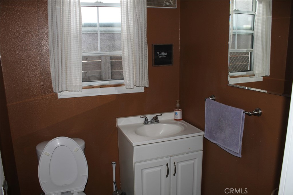 6035 Mesa