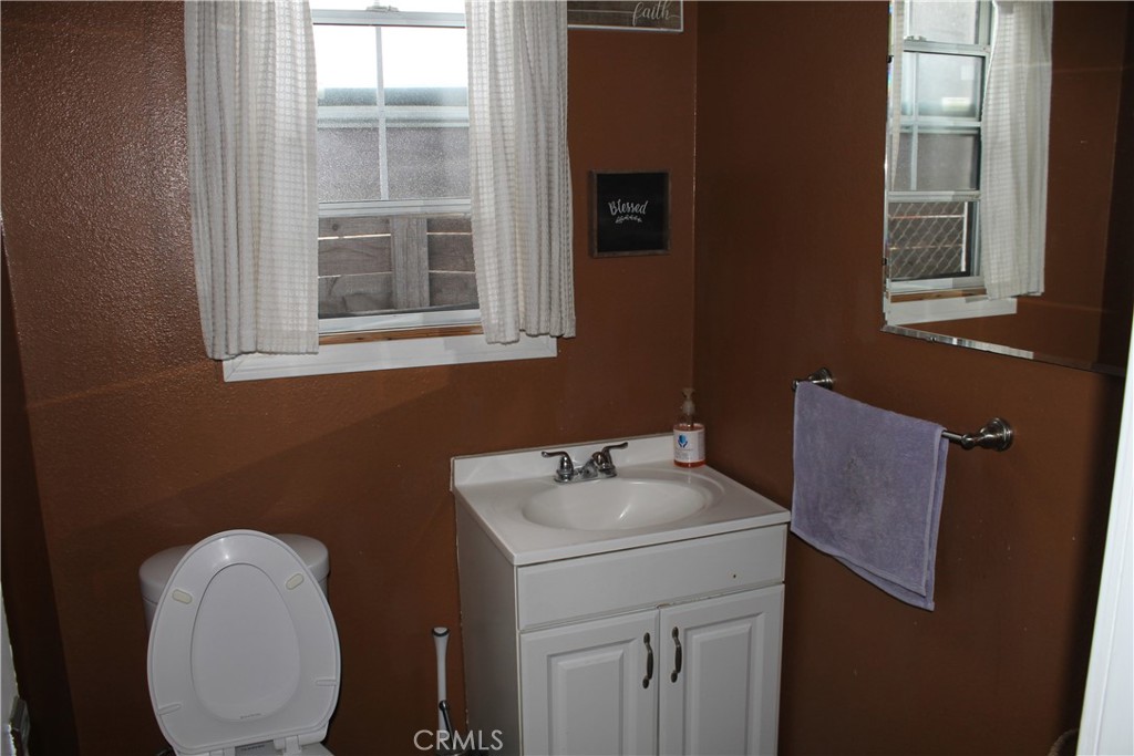 6035 Mesa