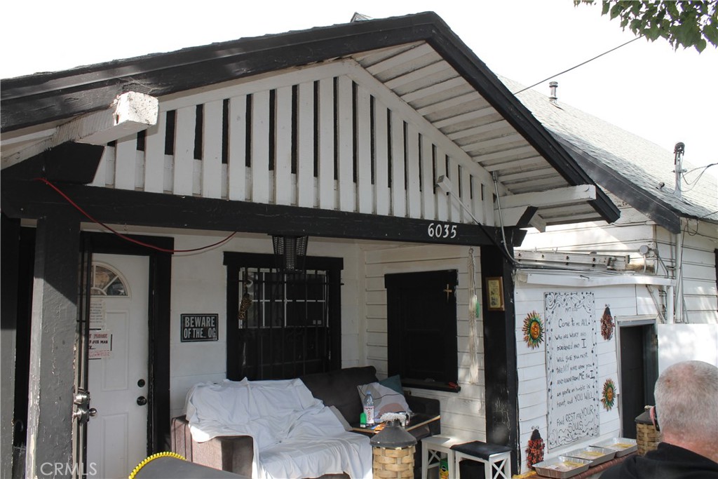 6035 Mesa