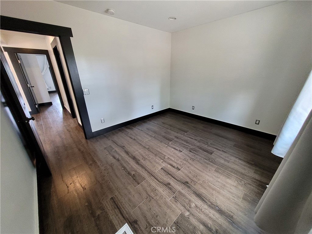 1780 N Summit