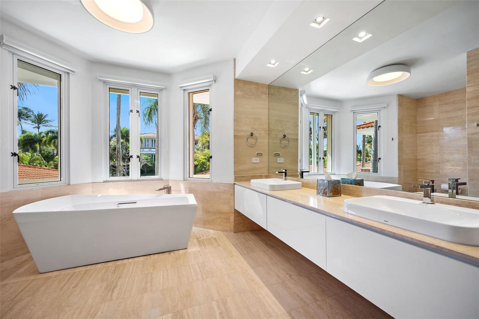 3 THE GREENS VILLAS AT DORADO BEACH