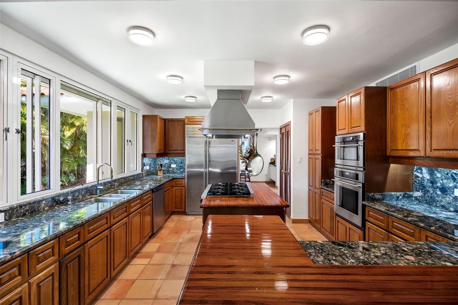 3 THE GREENS VILLAS AT DORADO BEACH