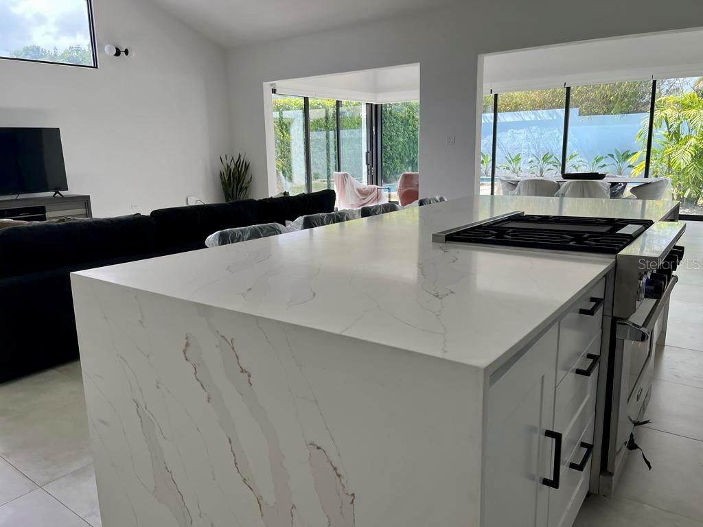 473 CAMINO DE LA VEGA SABANERA