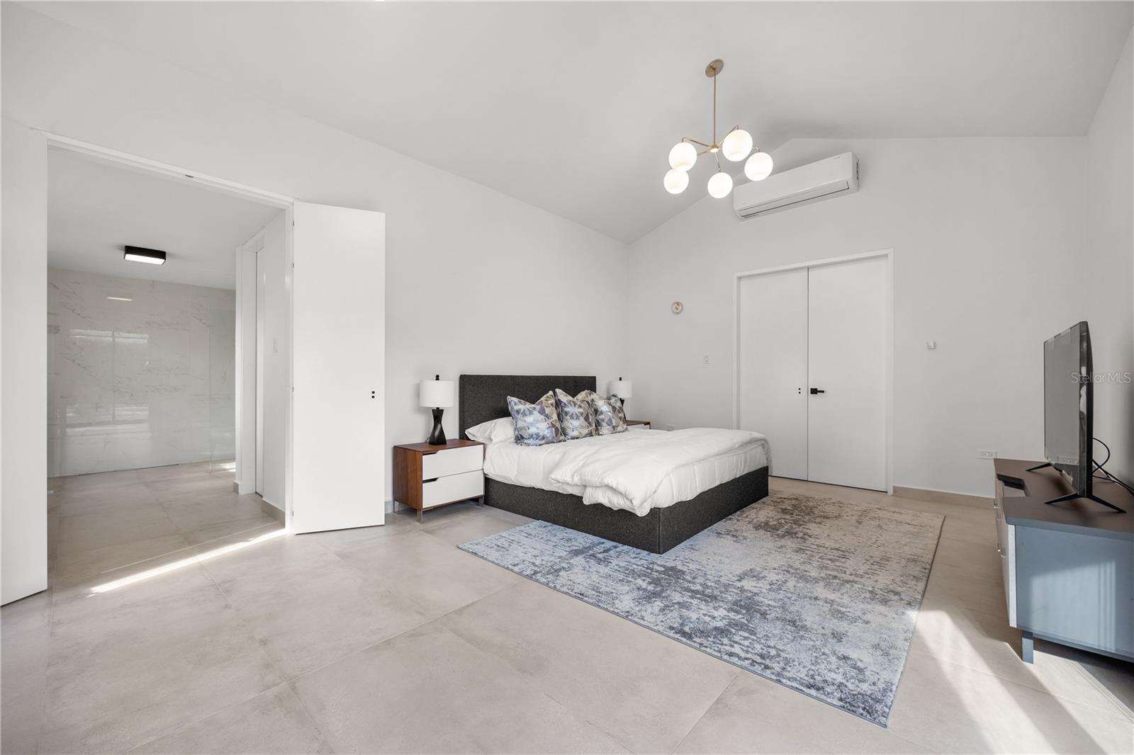 473 CAMINO DE LA VEGA SABANERA