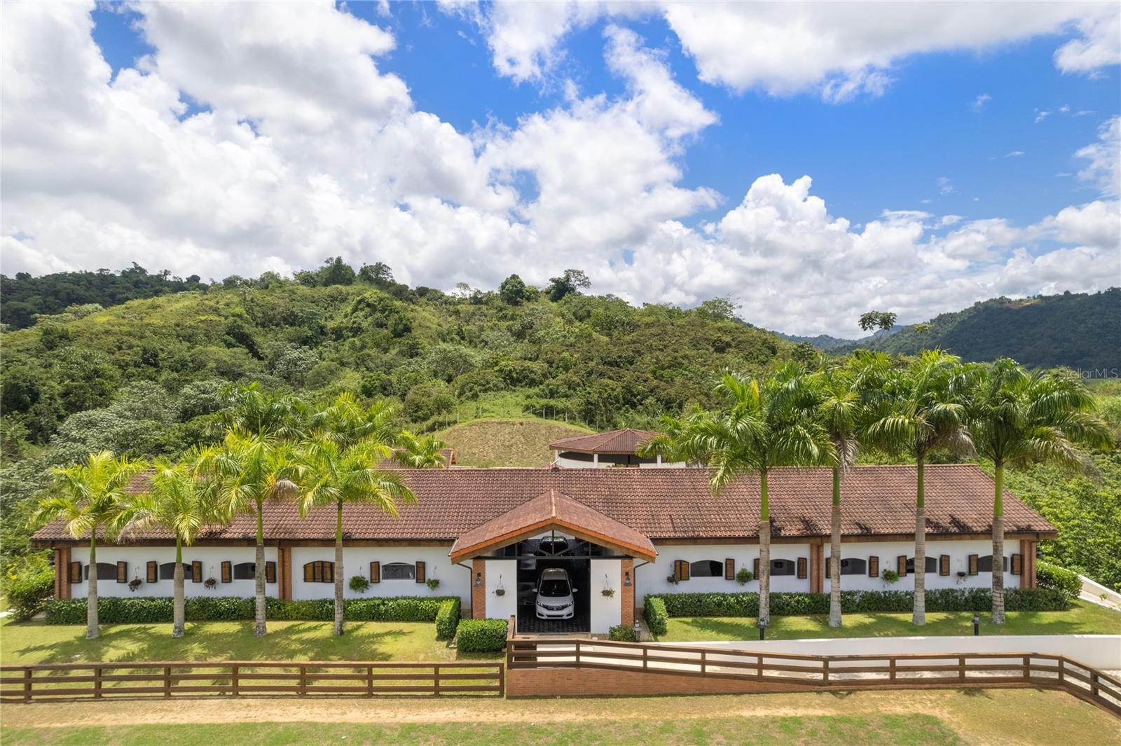 HACIENDA LA NUBE SR 567 KM 13.0