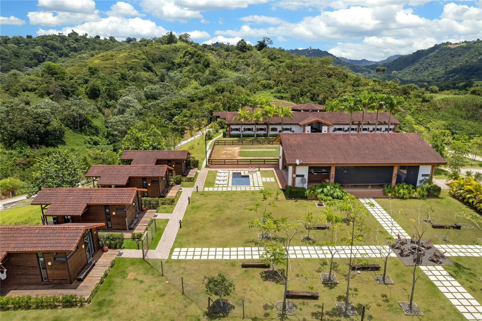 HACIENDA LA NUBE SR 567 KM 13.0