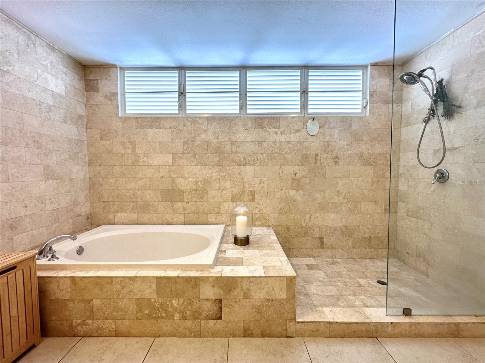 472 472 CAMINO DE LA VEGA SABANERA