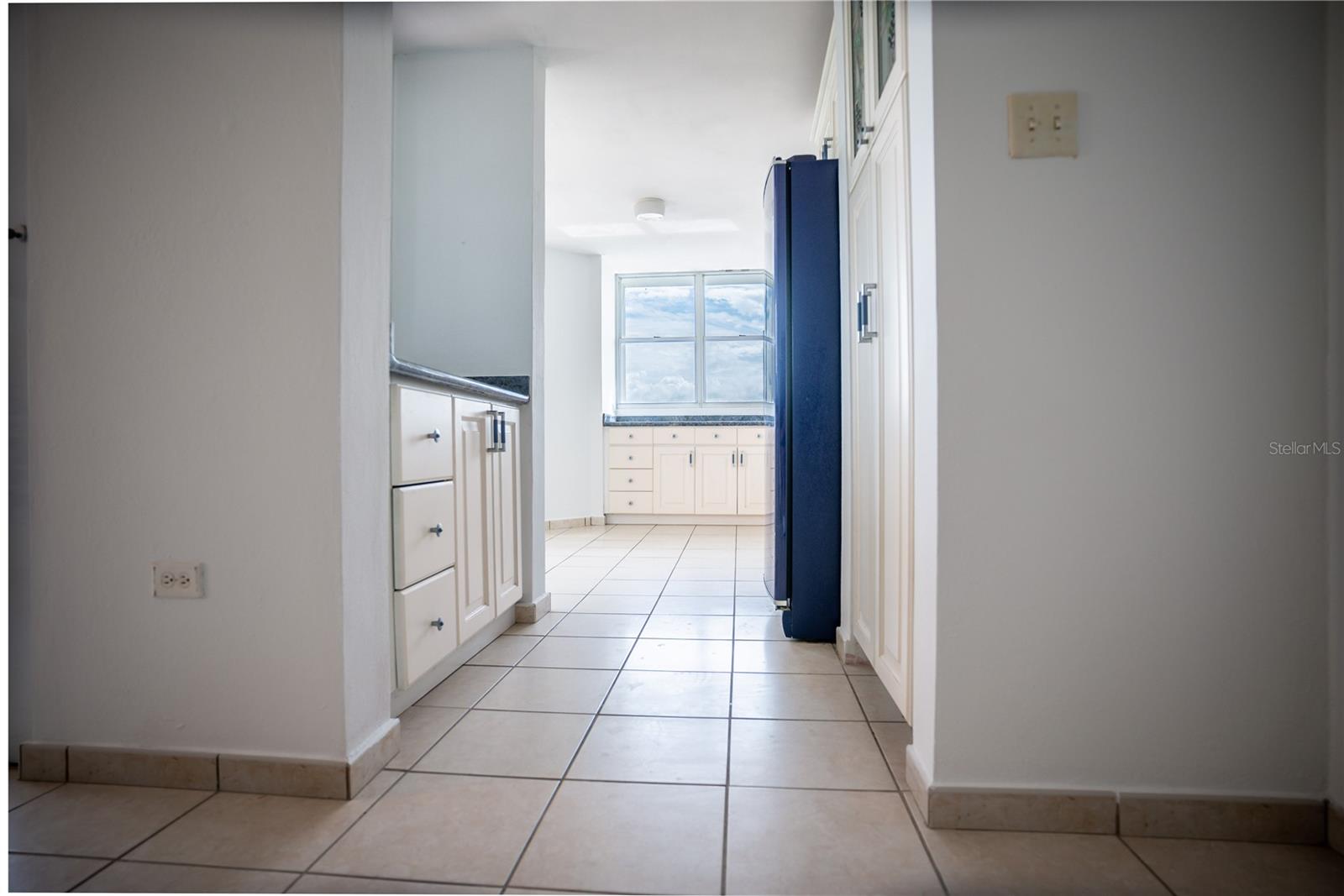 752 AV. ALEJANDRINO #503