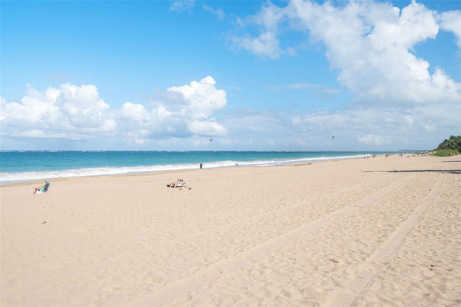 2 CALLE TAFT CONDOMINIO COSTA AZUL #10-B