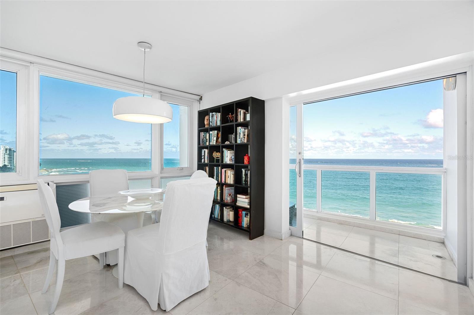 2 CALLE TAFT CONDOMINIO COSTA AZUL #10-B