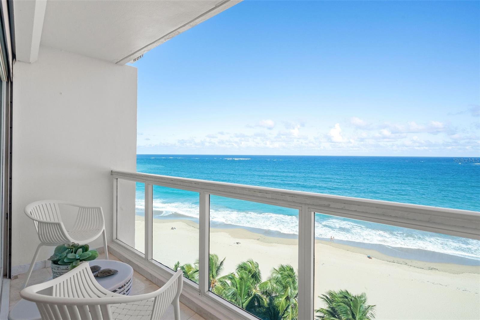 2 CALLE TAFT CONDOMINIO COSTA AZUL #10-B