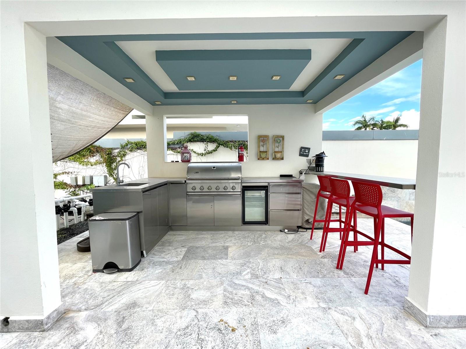 299 CAMINO LOS CEDROS SABANERA