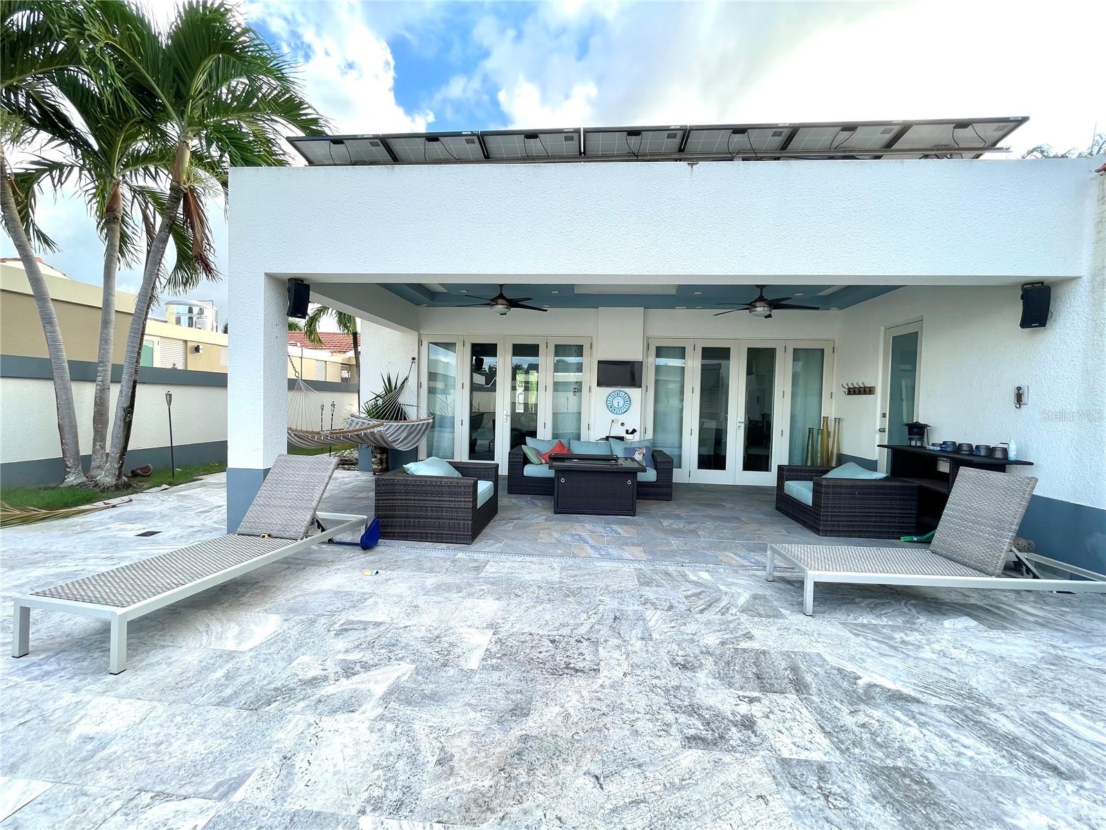 299 CAMINO LOS CEDROS SABANERA