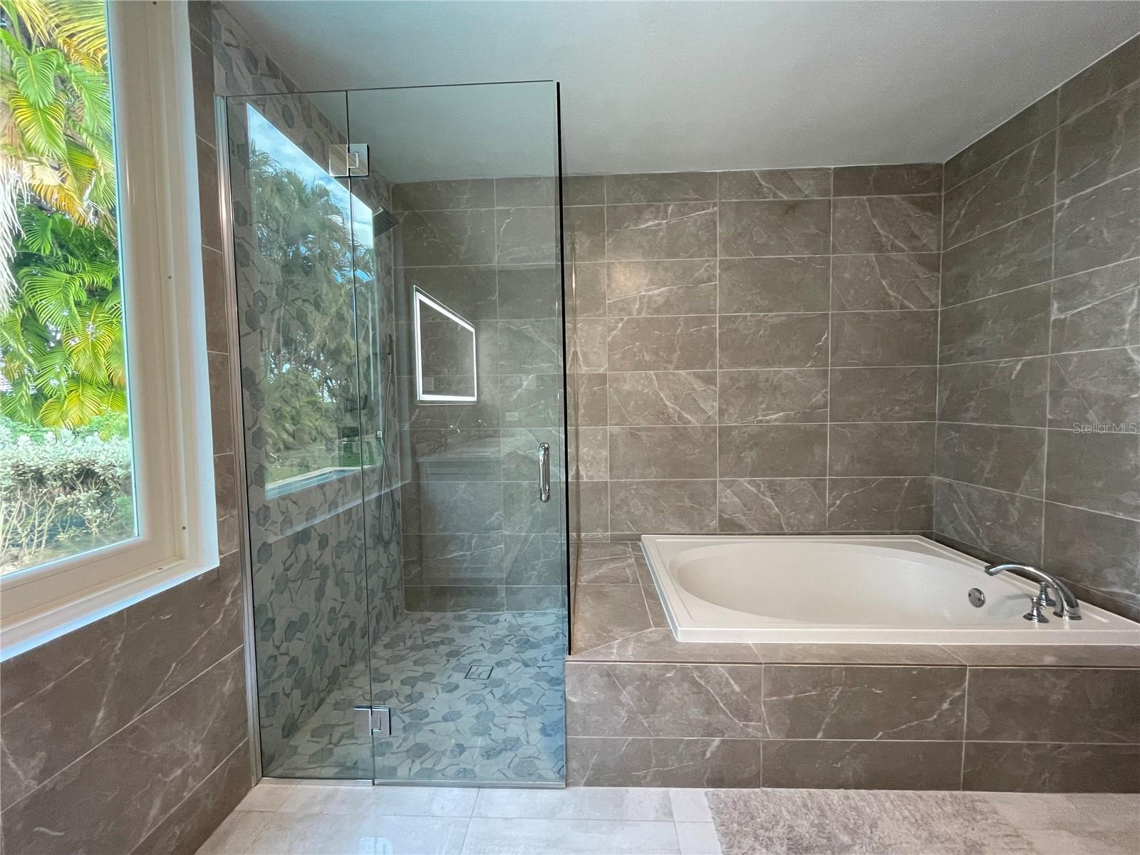 209 CAMINO DE LOS AUSUBOS