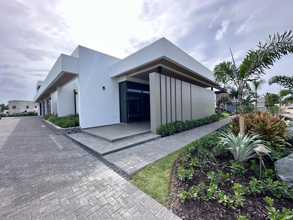 37 DORADO COUNTRY ESTATES