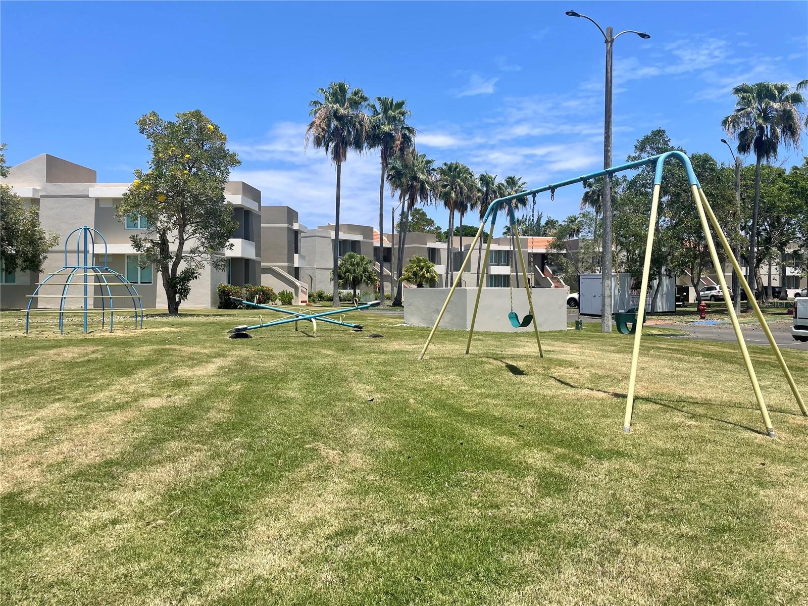 242 NORTH COAST VILLAGE #242