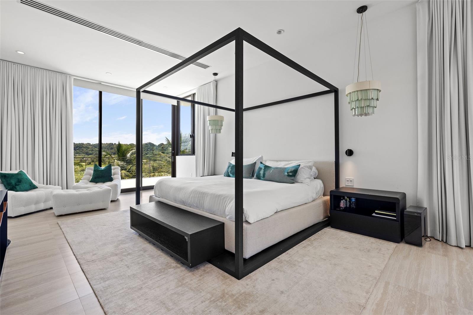 21 THE ENCLAVE RESIDENCES