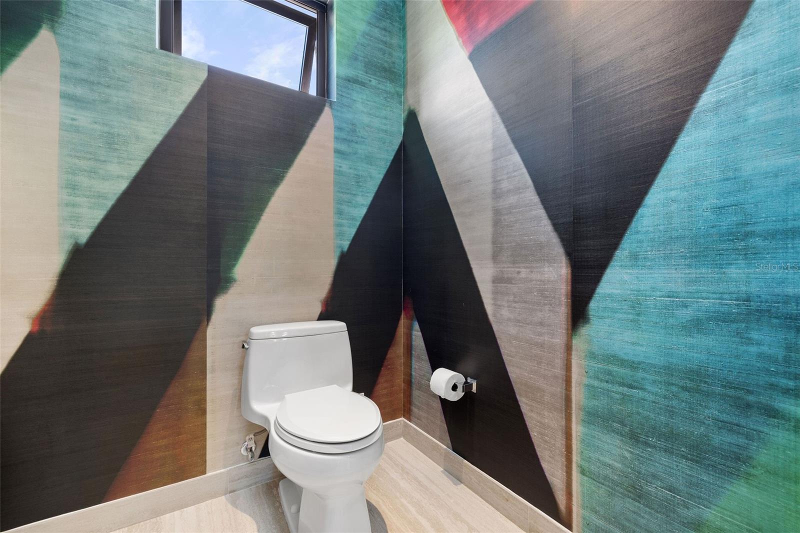 21 THE ENCLAVE RESIDENCES