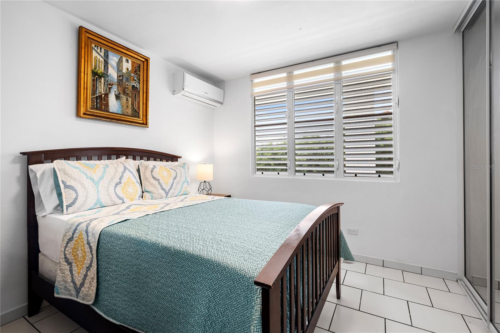 Carr. 648 KM 1.2 MAR CHIQUITA WARD VISTA AL MAR STREET #4-AA