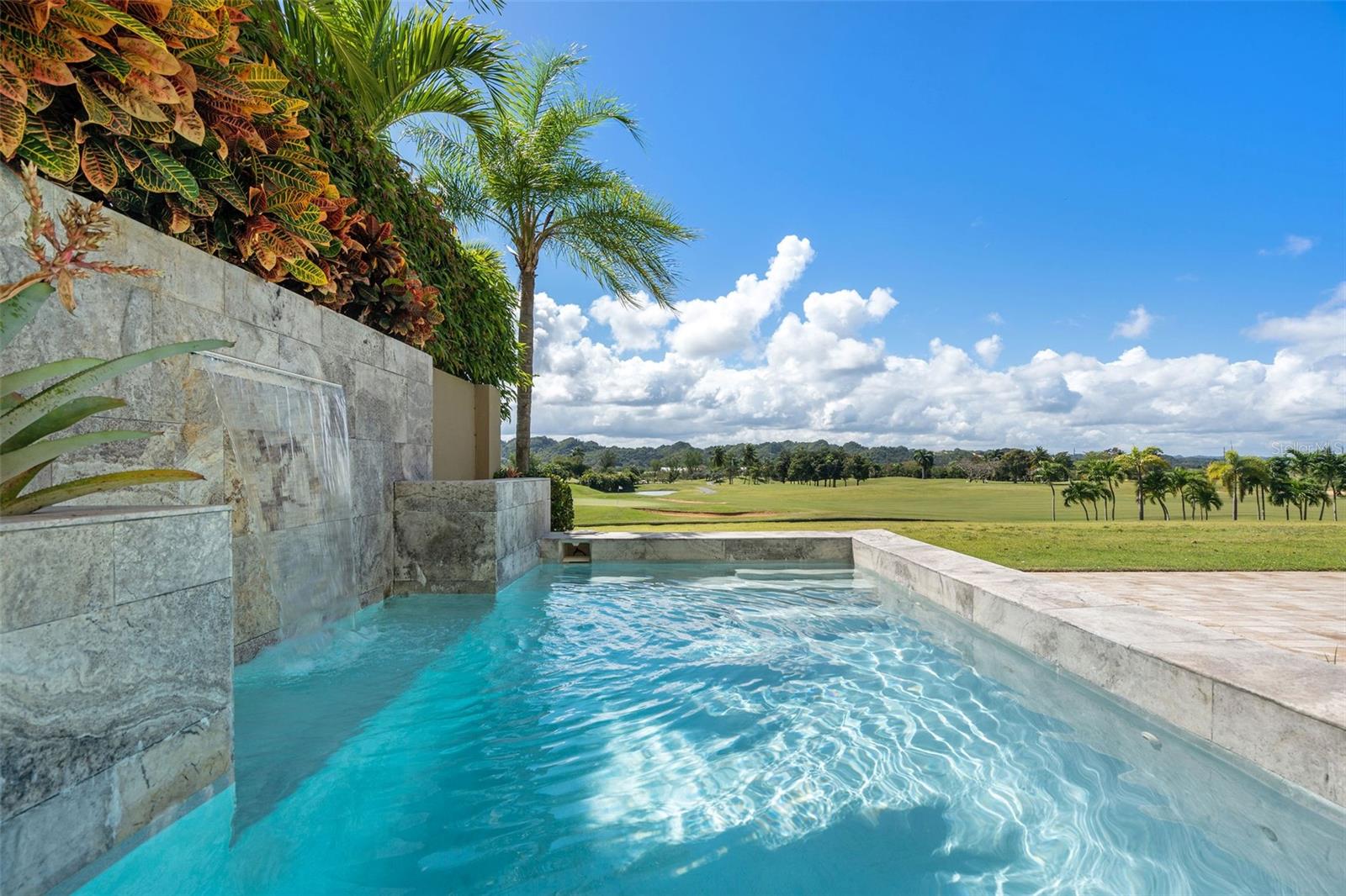 106 PLANTATION VILLAGE 3 #106