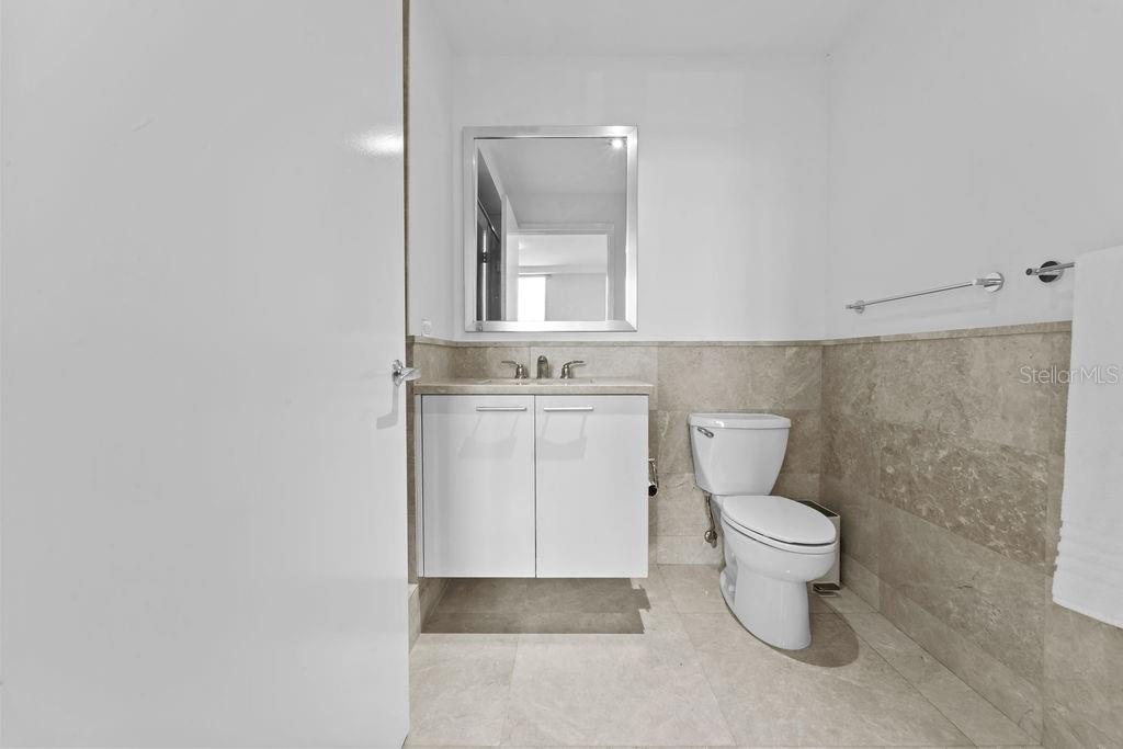 555 MONSERRATE ST #503