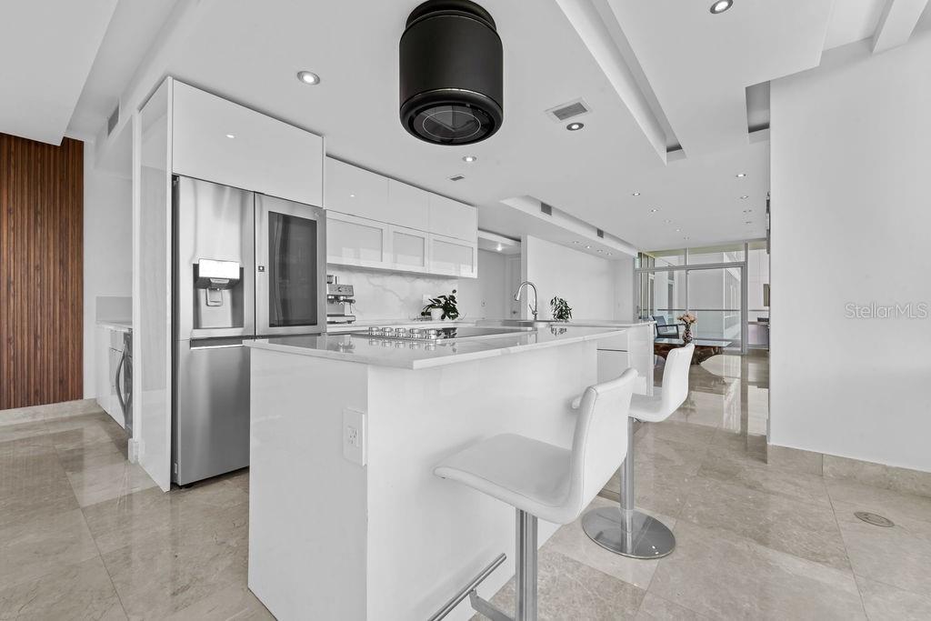 555 MONSERRATE ST #503