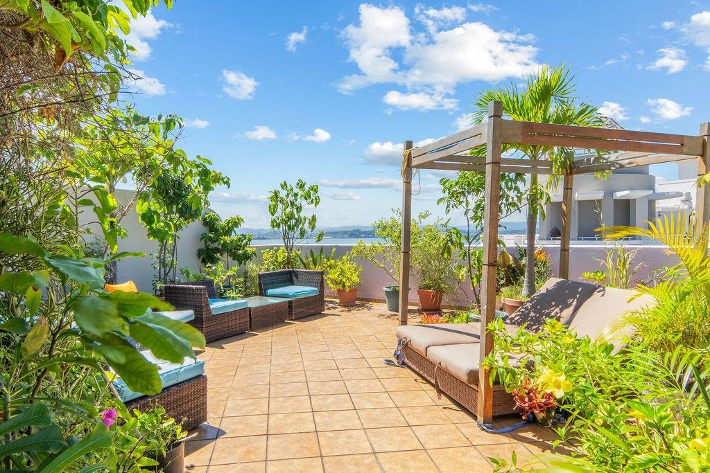 100 CALLE DEL MUELLE CAPITOLIO PLAZA #21001