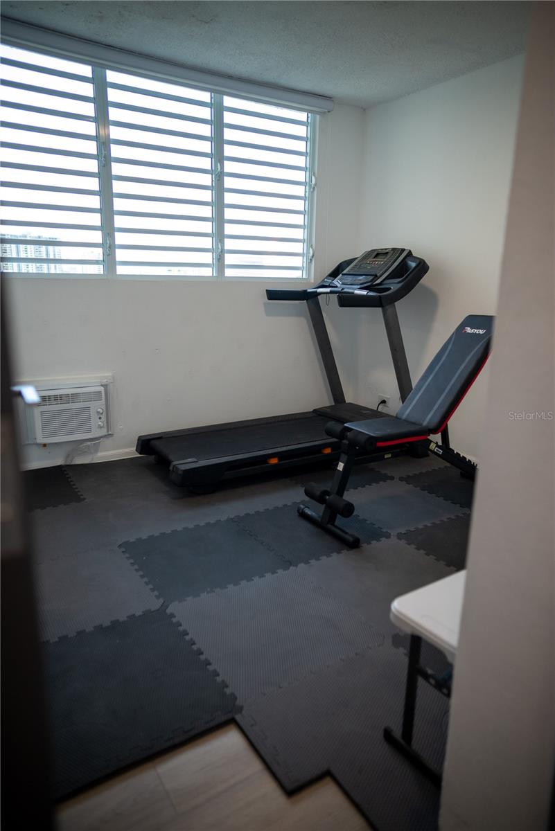 36 CALLE NEVAREZ #9I